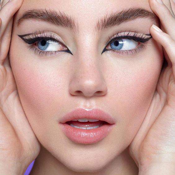 خط چشم‌های گرافیکی