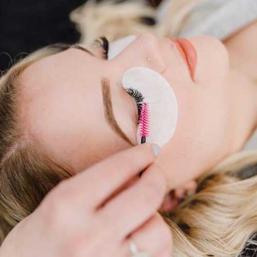 حذف رول و چسب اکستنشن مژه