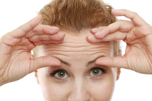 جهت جلوگیری از چین و چروک صورت خود را شل کنید
