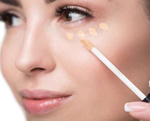 کانسیلر برای مخفی کردن عیوب پوستی مناسب هستند