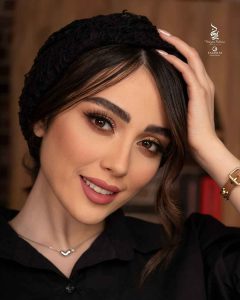 میکاپ ساده آرایشگاه زنانه مریم رهنما