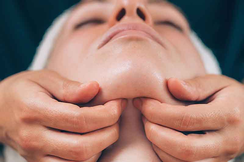 double chin suction2